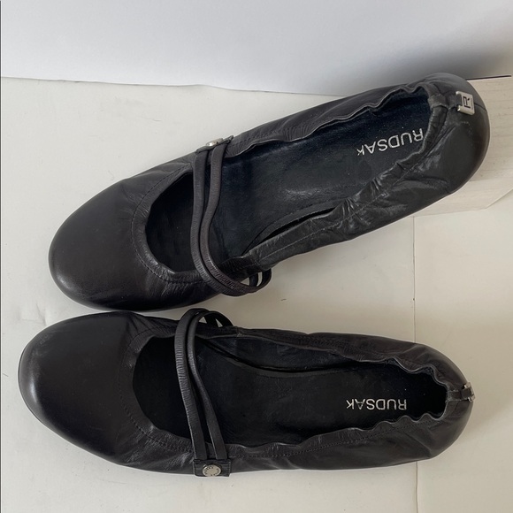 RUDSAK Black Leather Women's Flats - Picture 2 of 6